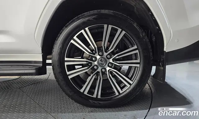 Lexus LX 2025 3.4 автомат (гидро), миниатюра 7