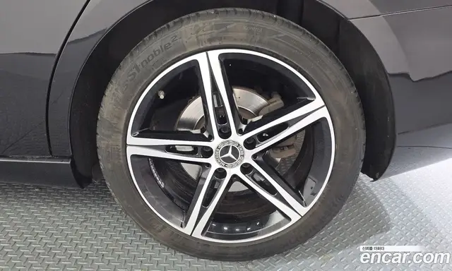 Mercedes-Benz A-Class 2020 2.0 автомат (гидро), миниатюра 7