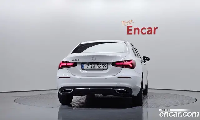 Mercedes-Benz A-Class 2021 2.0 автомат (гидро), миниатюра 4 Mercedes-Benz A-Class 2021 2.0 автомат (гидро), миниатюра 4