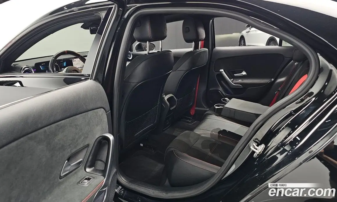Mercedes-Benz A-Class 2022 2.0 автомат (гидро), фото 17 Mercedes-Benz A-Class 2022 2.0 автомат (гидро), фото 17