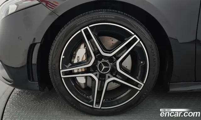 Mercedes-Benz A-Class 2022 2.0 автомат (гидро), миниатюра 4 Mercedes-Benz A-Class 2022 2.0 автомат (гидро), миниатюра 4