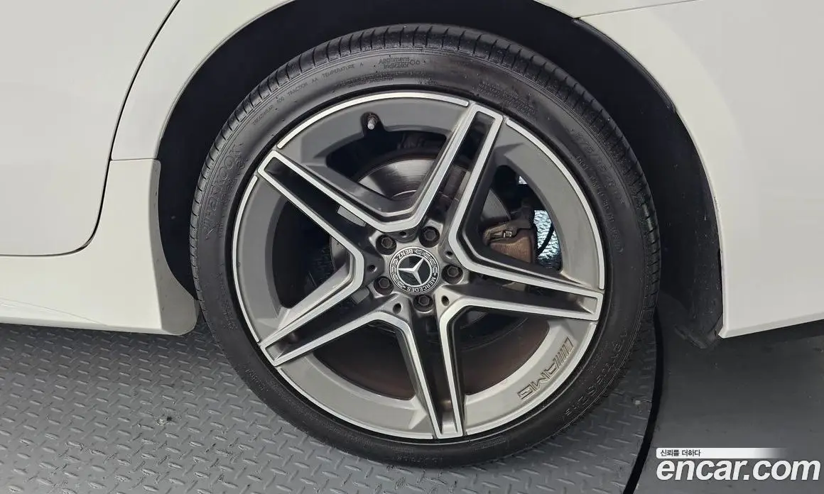 Mercedes-Benz CLS-Class 2020 1.9 автомат (гидро), фото 7