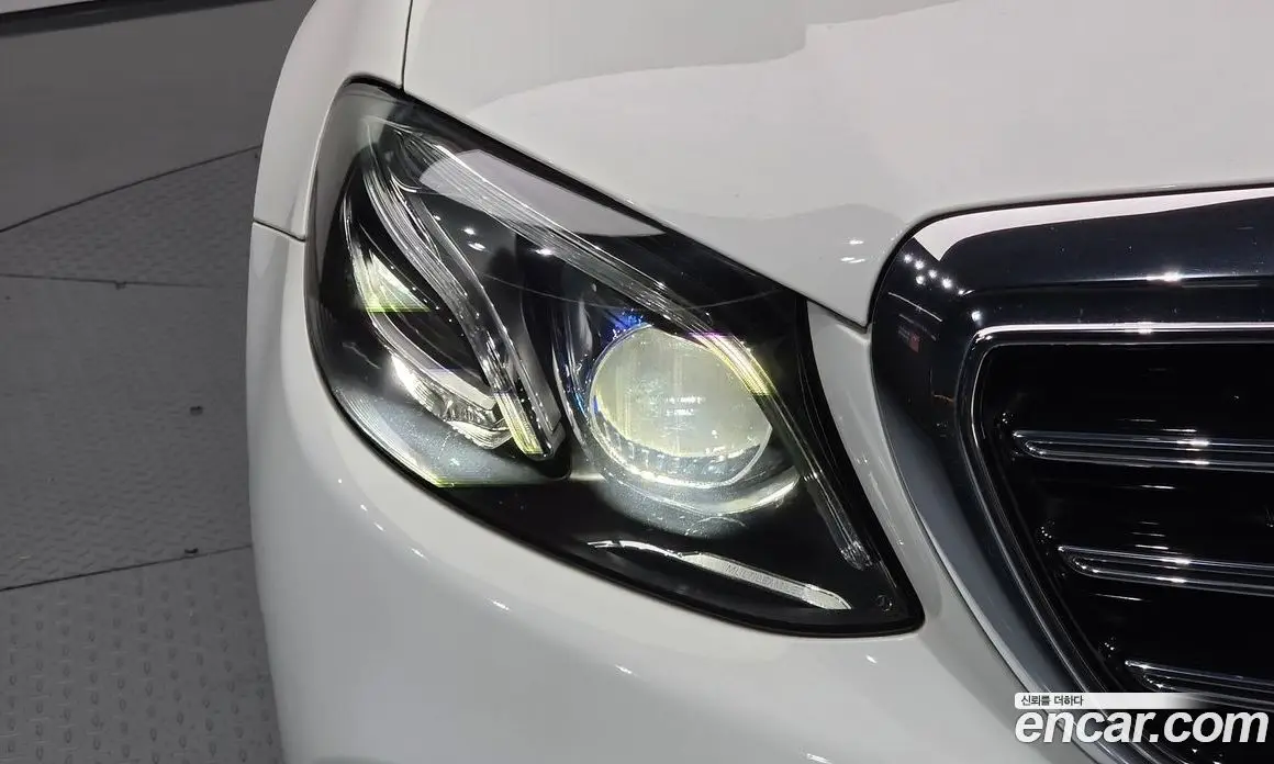 Mercedes-Benz E-Class 2018 2.0 автомат (гидро), фото 7