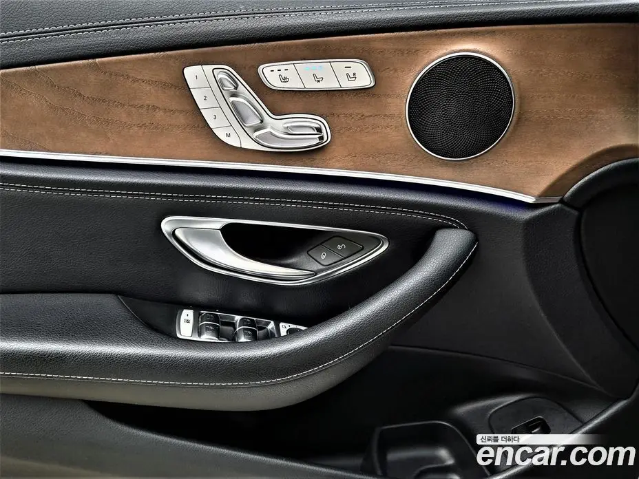 Mercedes-Benz E-Class 2018 1.9 автомат (гидро), фото 15
