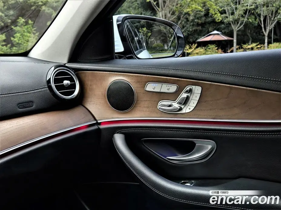 Mercedes-Benz E-Class 2018 1.9 автомат (гидро), фото 16