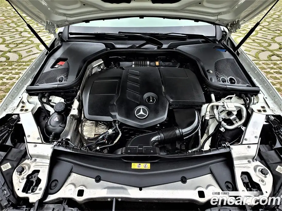 Mercedes-Benz E-Class 2018 1.9 автомат (гидро), фото 20