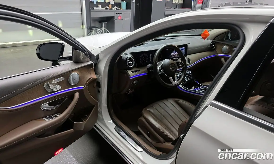 Mercedes-Benz E-Class 2019 2.0 автомат (гидро), фото 13