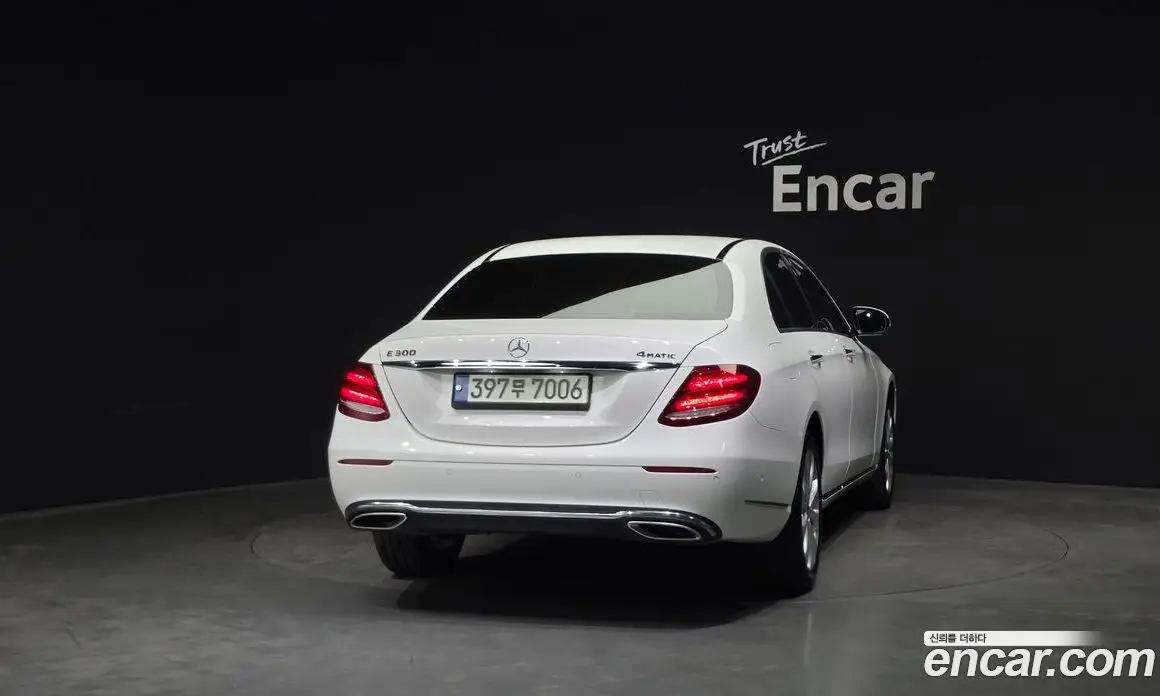 Mercedes-Benz E-Class 2019 2.0 автомат (гидро), фото 4