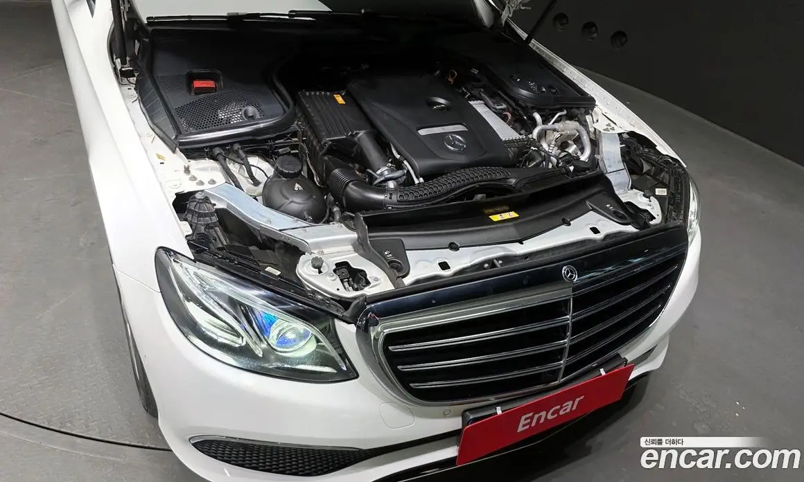 Mercedes-Benz E-Class 2019 2.0 автомат (гидро), фото 6