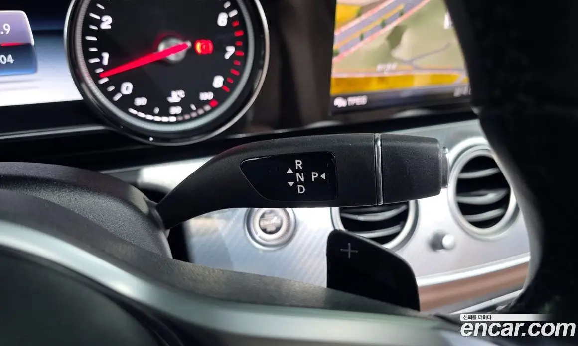 Mercedes-Benz E-Class 2019 2.0 автомат (гидро), фото 12 Mercedes-Benz E-Class 2019 2.0 автомат (гидро), фото 12