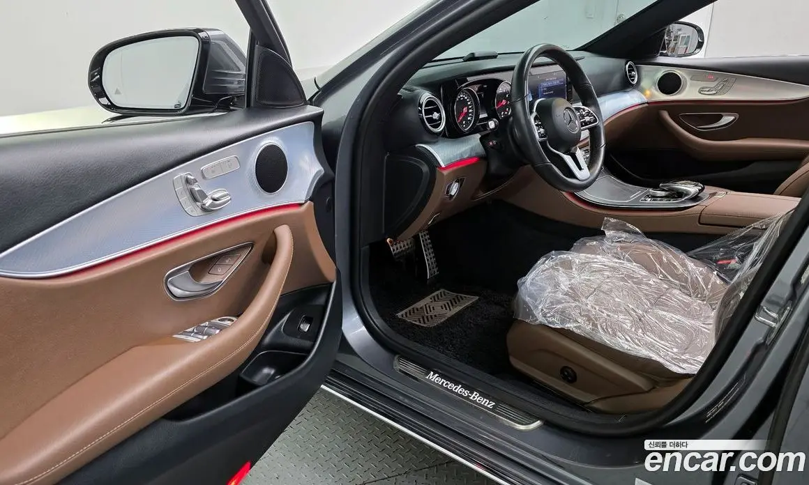 Mercedes-Benz E-Class 2019 2.0 автомат (гидро), фото 13 Mercedes-Benz E-Class 2019 2.0 автомат (гидро), фото 13