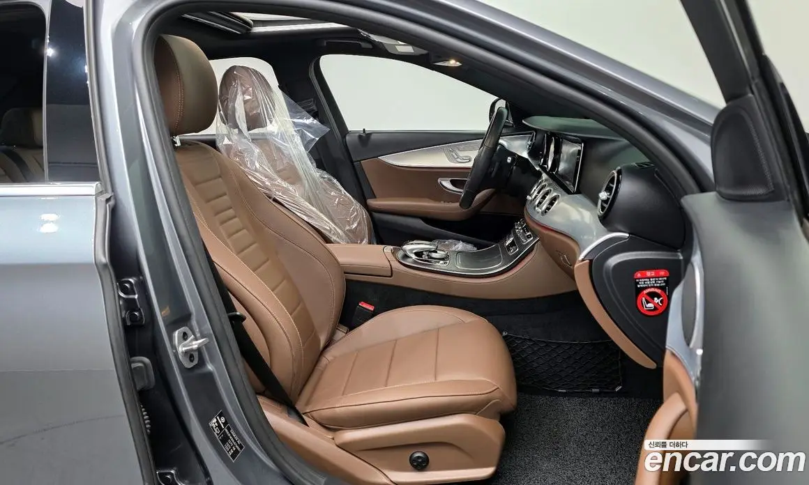 Mercedes-Benz E-Class 2019 2.0 автомат (гидро), фото 17 Mercedes-Benz E-Class 2019 2.0 автомат (гидро), фото 17