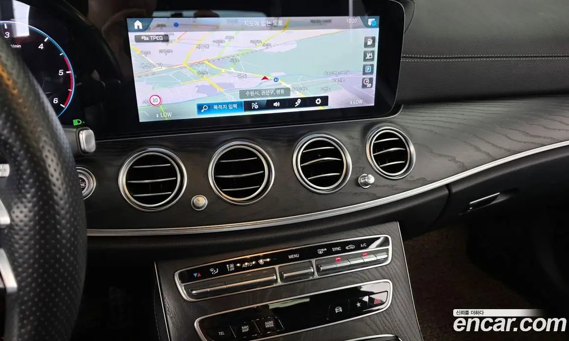 Mercedes-Benz E-Class 2020 1.9 автомат (гидро), фото 18