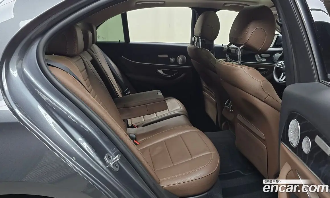 Mercedes-Benz E-Class 2020 2.0 автомат (гидро), фото 16