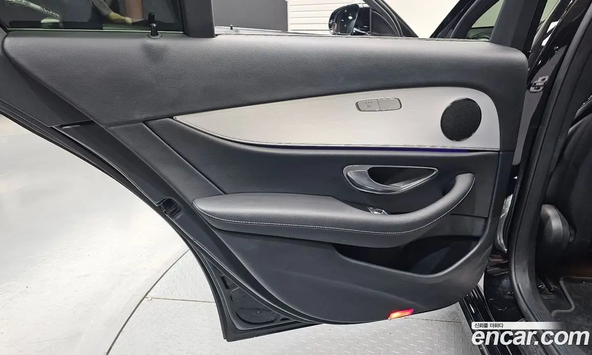 Mercedes-Benz E-Class 2021 2.0 автомат (гидро), фото 15