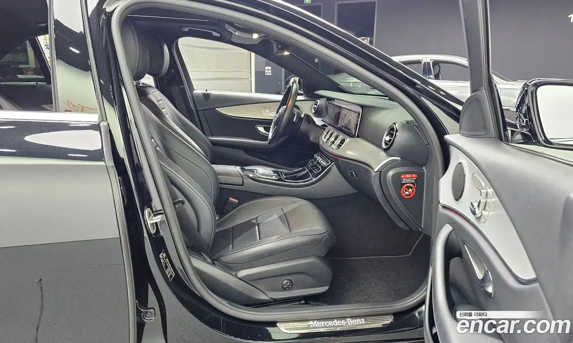 Mercedes-Benz E-Class 2021 2.0 автомат (гидро), фото 17