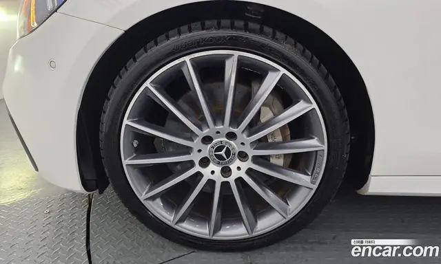 Mercedes-Benz E-Class 2021 2.0 автомат (гидро), миниатюра 5 Mercedes-Benz E-Class 2021 2.0 автомат (гидро), миниатюра 5