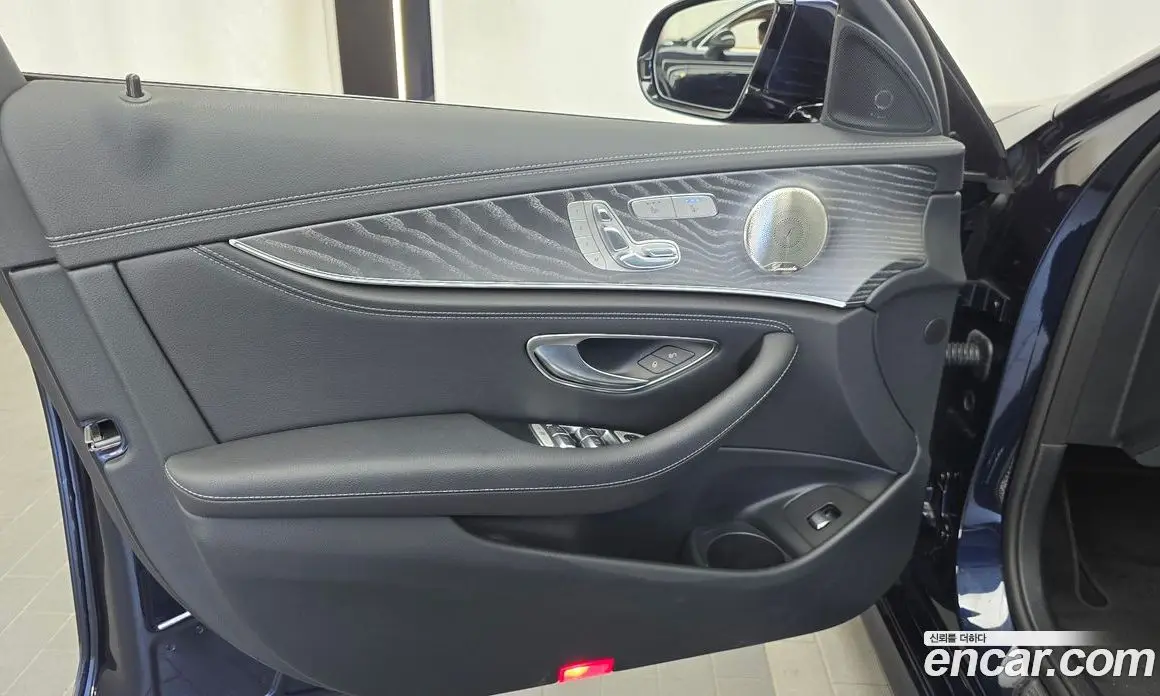 Mercedes-Benz E-Class 2022 2.0 автомат (гидро), фото 14