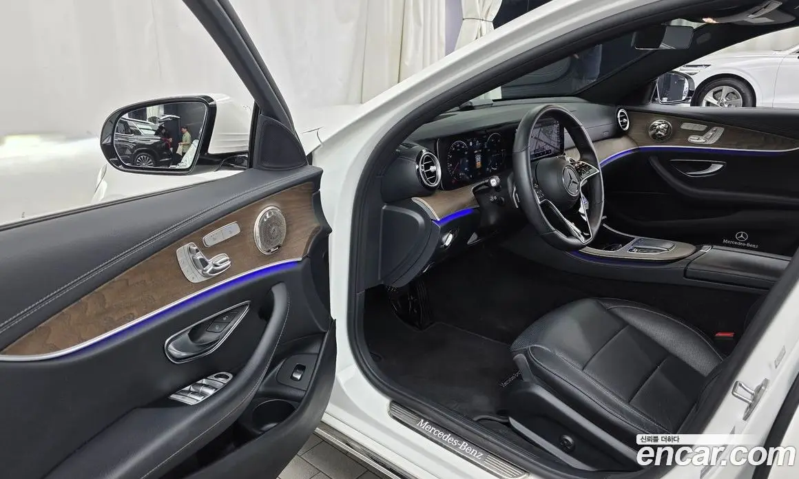 Mercedes-Benz E-Class 2022 2.0 автомат (гидро), фото 13