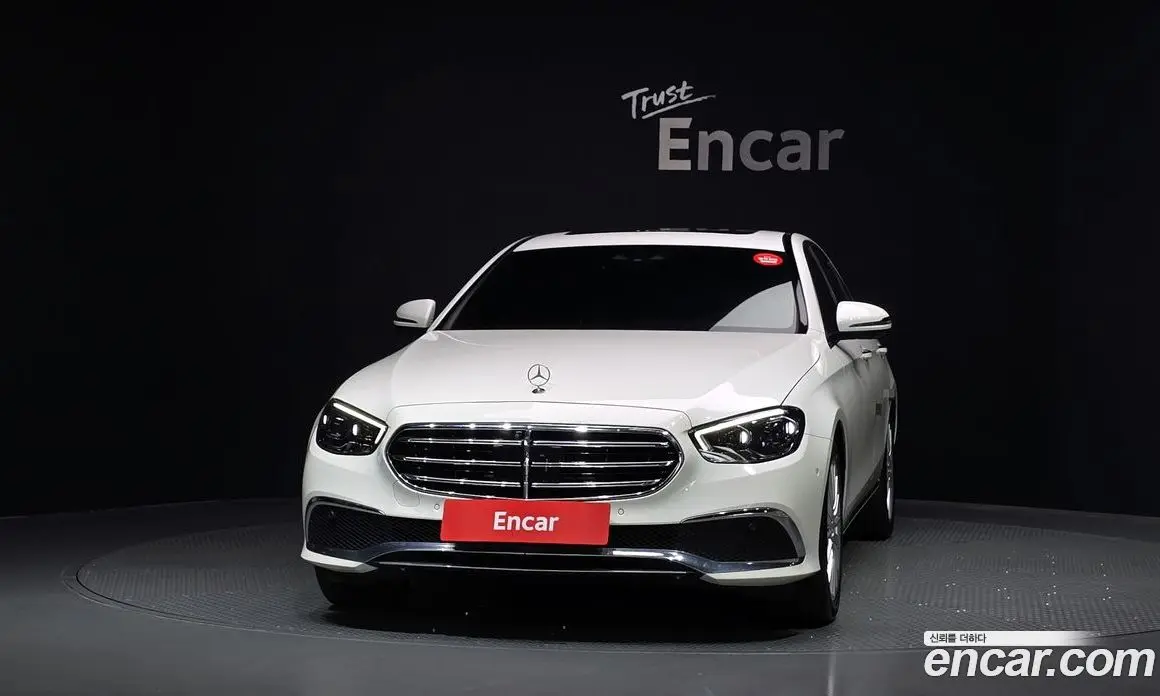 Mercedes-Benz E-Class 2022 2.0 автомат (гидро), фото 3