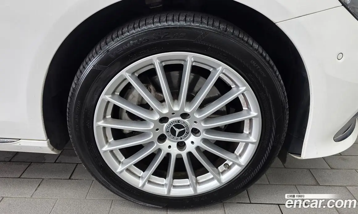 Mercedes-Benz E-Class 2022 2.0 автомат (гидро), фото 7
