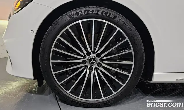 Mercedes-Benz E-Class 2025 3.0 автомат (гидро), миниатюра 5 Mercedes-Benz E-Class 2025 3.0 автомат (гидро), миниатюра 5