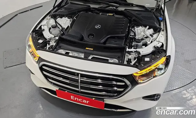Mercedes-Benz E-Class 2025 3.0 автомат (гидро), миниатюра 6 Mercedes-Benz E-Class 2025 3.0 автомат (гидро), миниатюра 6