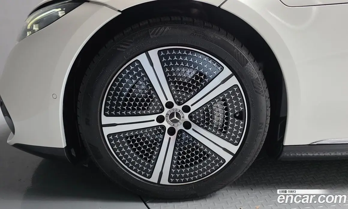 Mercedes-Benz EQS 2022 0.3 автомат (гидро), фото 5 Mercedes-Benz EQS 2022 0.3 автомат (гидро), фото 5