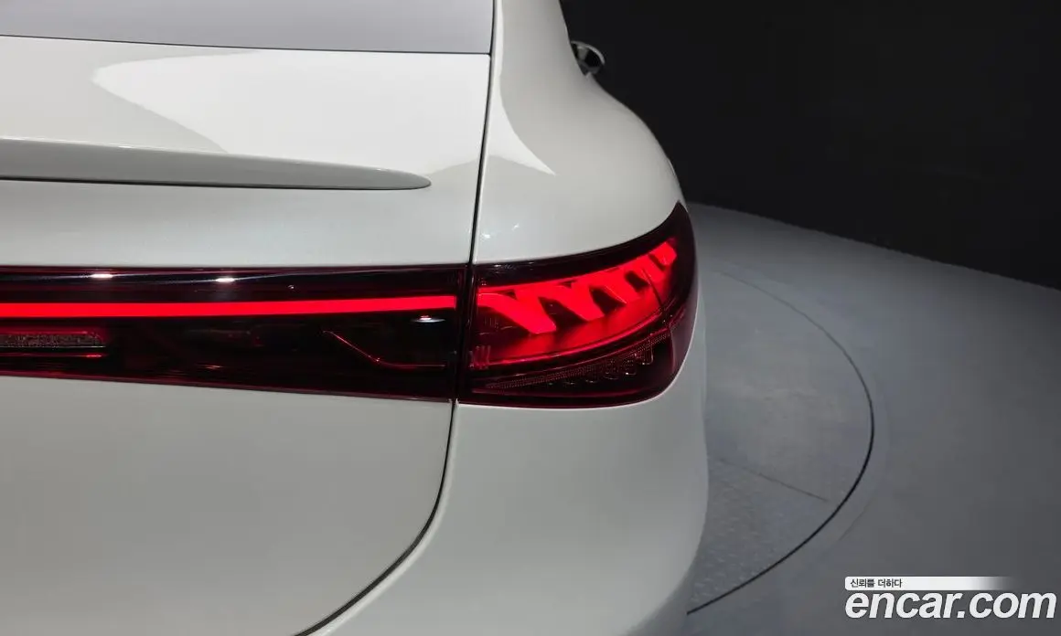 Mercedes-Benz EQS 2022 0.3 автомат (гидро), фото 9 Mercedes-Benz EQS 2022 0.3 автомат (гидро), фото 9