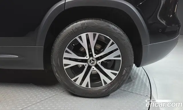 Mercedes-Benz GLB-Class 2024 1.9 автомат (гидро), миниатюра 7