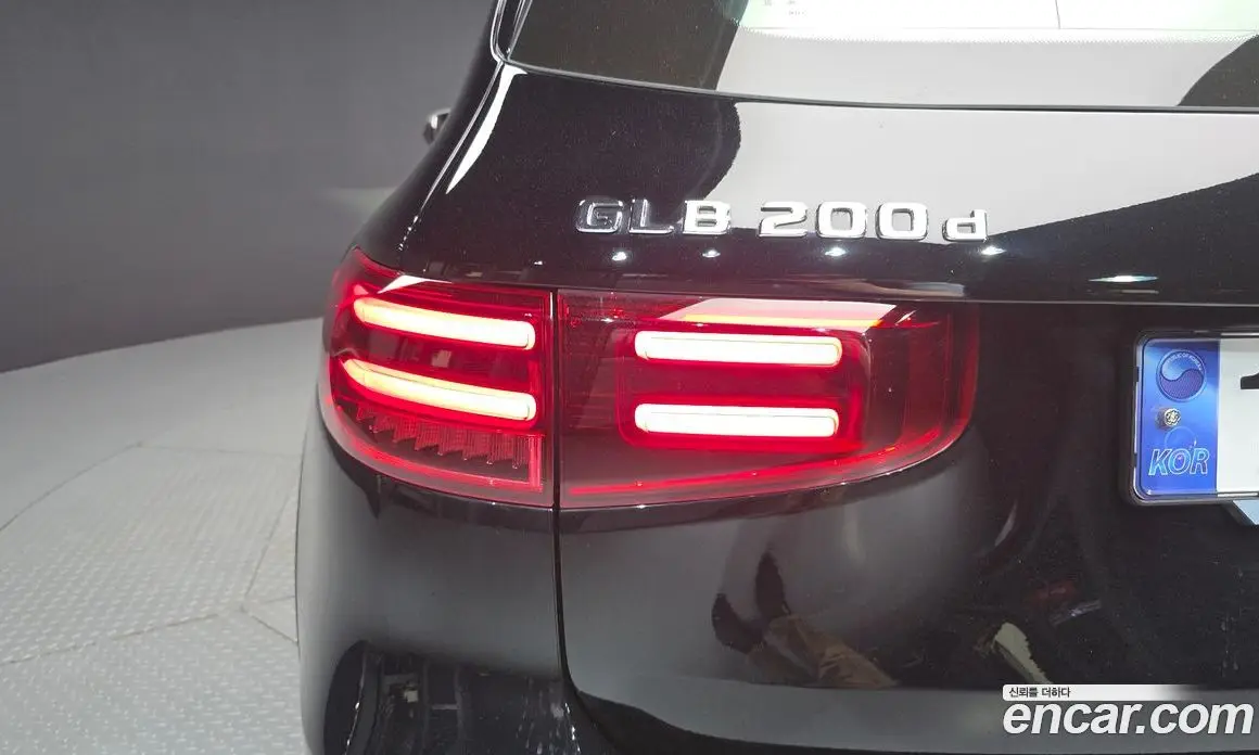 Mercedes-Benz GLB-Class 2024 1.9 автомат (гидро), фото 9