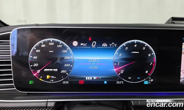 Mercedes-Benz GLE-Class 2025 3.0 автомат (гидро), миниатюра 11