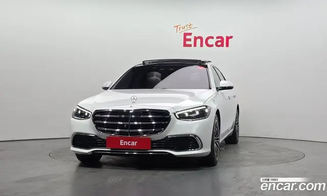 Mercedes-Benz S-Class 2024 3.0 автомат (гидро), миниатюра 3