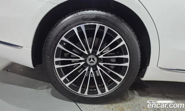 Mercedes-Benz S-Class 2024 3.0 автомат (гидро), миниатюра 5