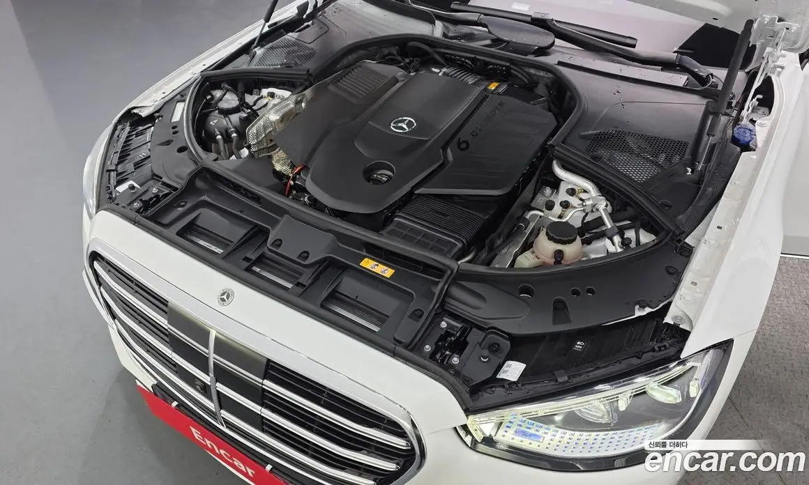 Mercedes-Benz S-Class 2024 3.0 автомат (гидро), фото 6