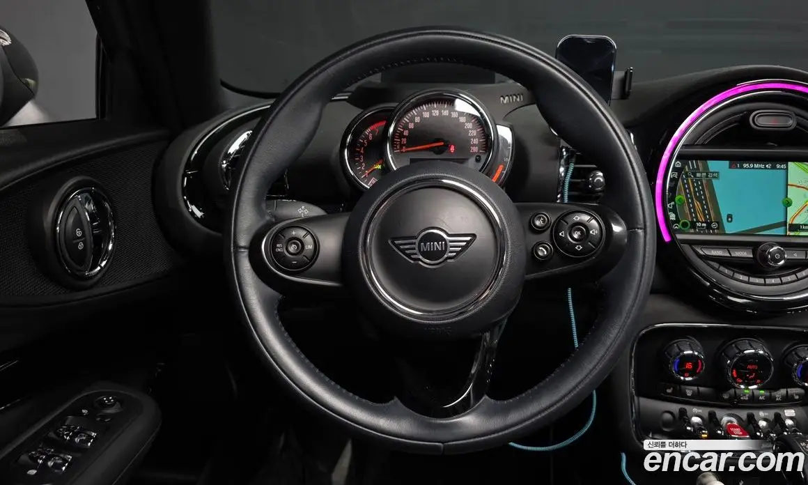 Mini Clubman 2018 1.5 автомат (гидро), фото 19 Mini Clubman 2018 1.5 автомат (гидро), фото 19