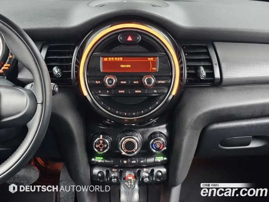 Mini Cooper 2015 1.5 автомат (гидро), фото 14 Mini Cooper 2015 1.5 автомат (гидро), фото 14
