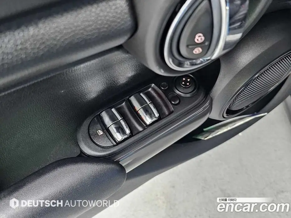 Mini Cooper 2015 1.5 автомат (гидро), фото 15 Mini Cooper 2015 1.5 автомат (гидро), фото 15