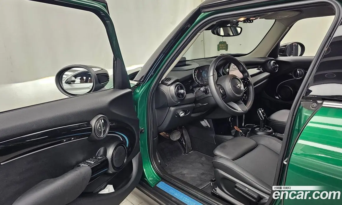 Mini Cooper 2021 2.0 автомат (гидро), фото 13