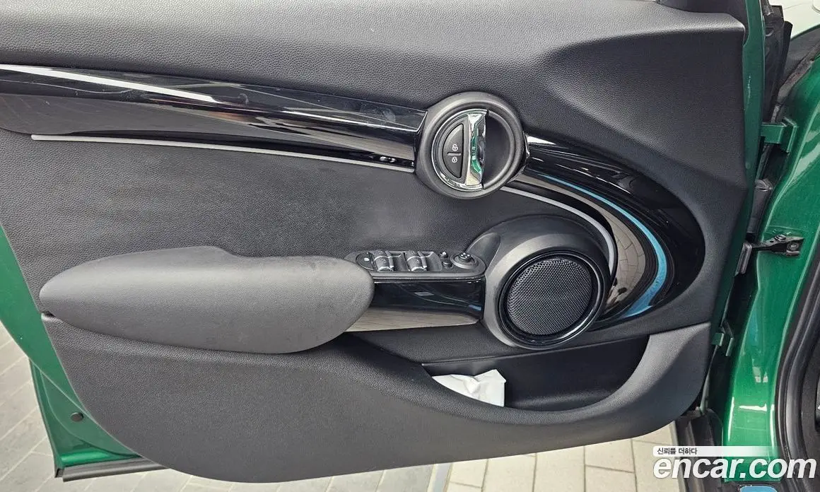 Mini Cooper 2021 2.0 автомат (гидро), фото 14