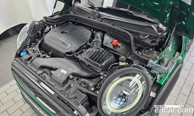 Mini Cooper 2021 2.0 автомат (гидро), миниатюра 6