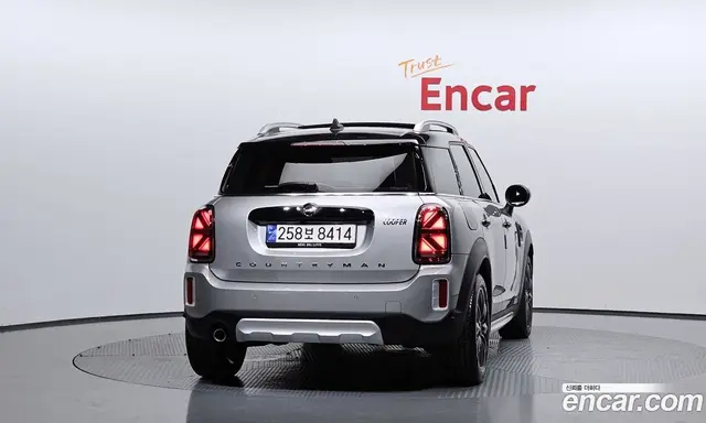 Mini Countryman 2024 1.5 автомат (гидро), миниатюра 4