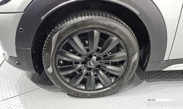 Mini Countryman 2024 1.5 автомат (гидро), миниатюра 5