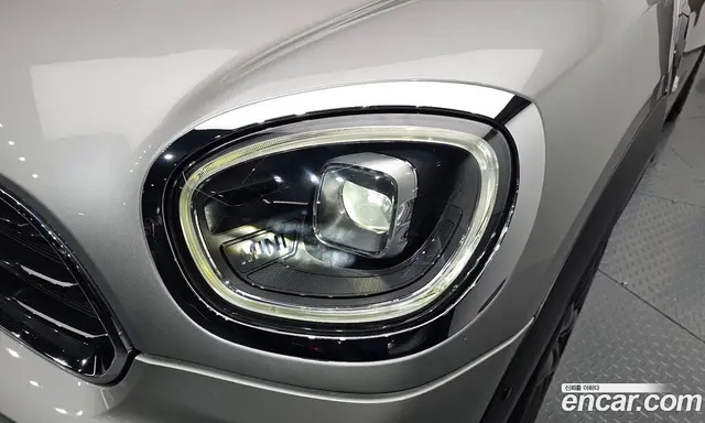 Mini Countryman 2024 1.5 автомат (гидро), миниатюра 8