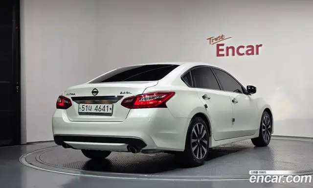 Nissan Altima 2018 2.5 автомат (гидро), миниатюра 2