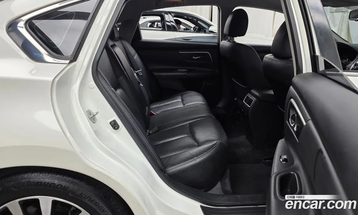 Nissan Altima 2018 2.5 автомат (гидро), фото 18