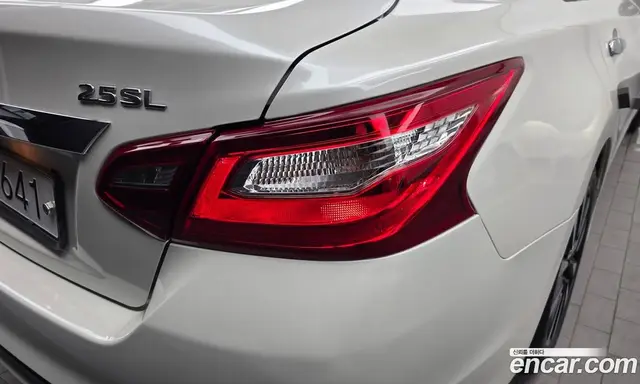 Nissan Altima 2018 2.5 автомат (гидро), миниатюра 9