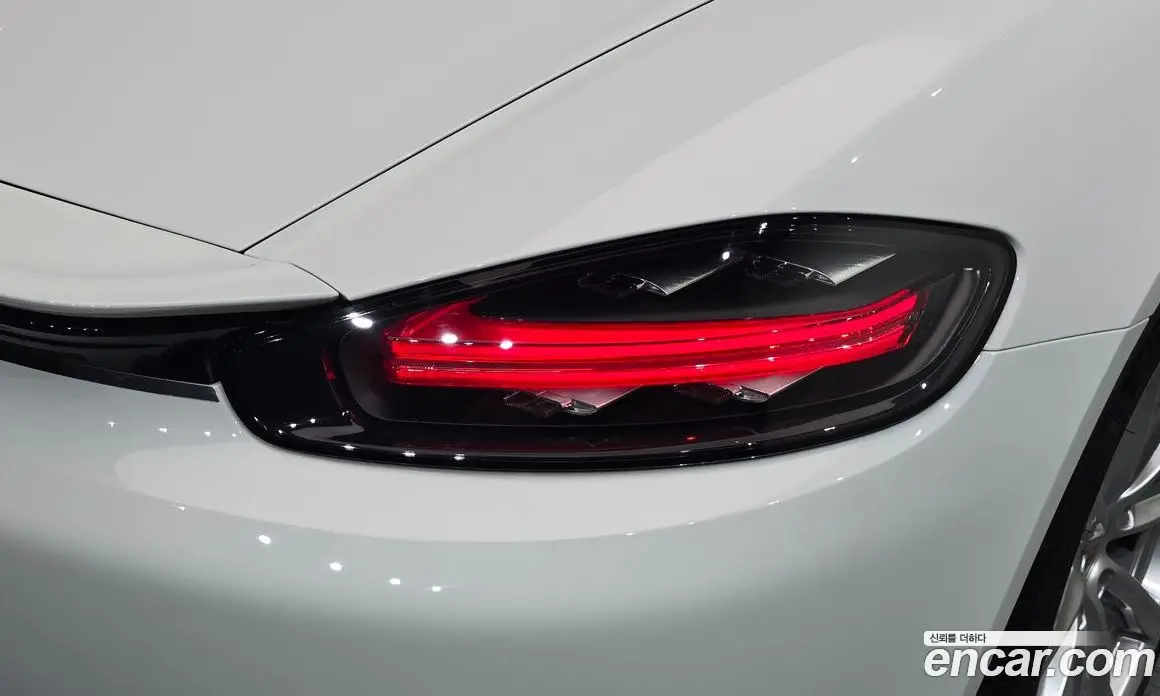 Porsche 718 2018 2.0 автомат (гидро), фото 8