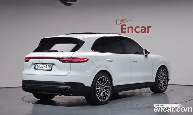 Porsche Cayenne, 2023, 29 102 км