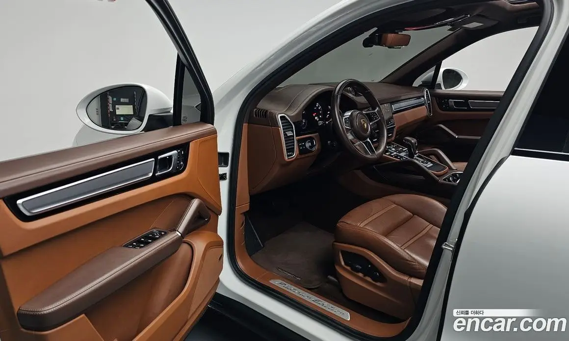 Porsche Cayenne 2023 3.0 автомат (гидро), фото 12